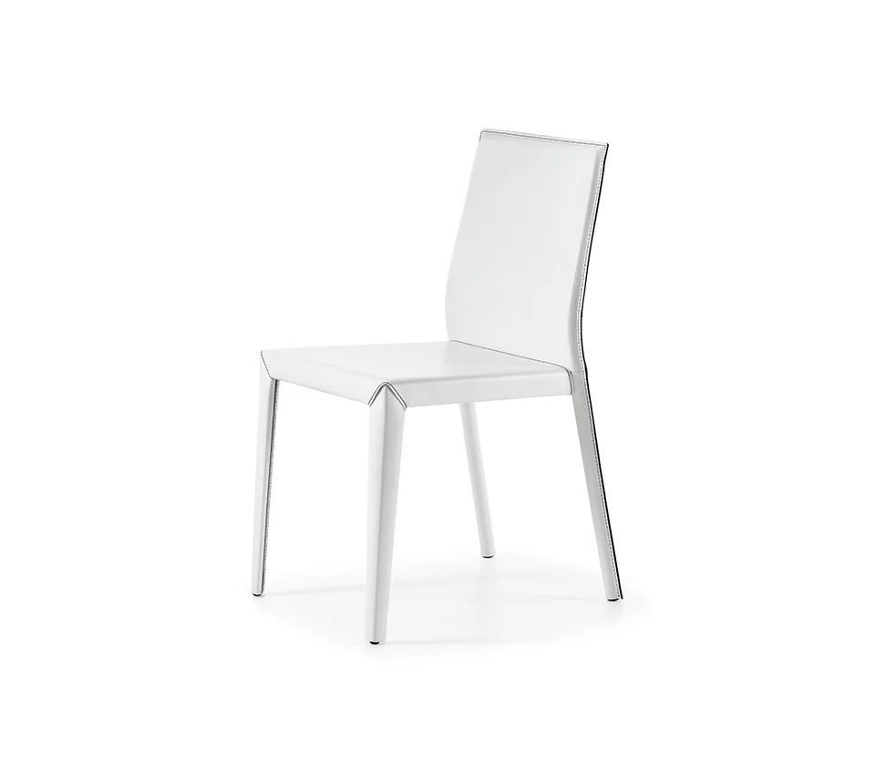 MARGOT Chair