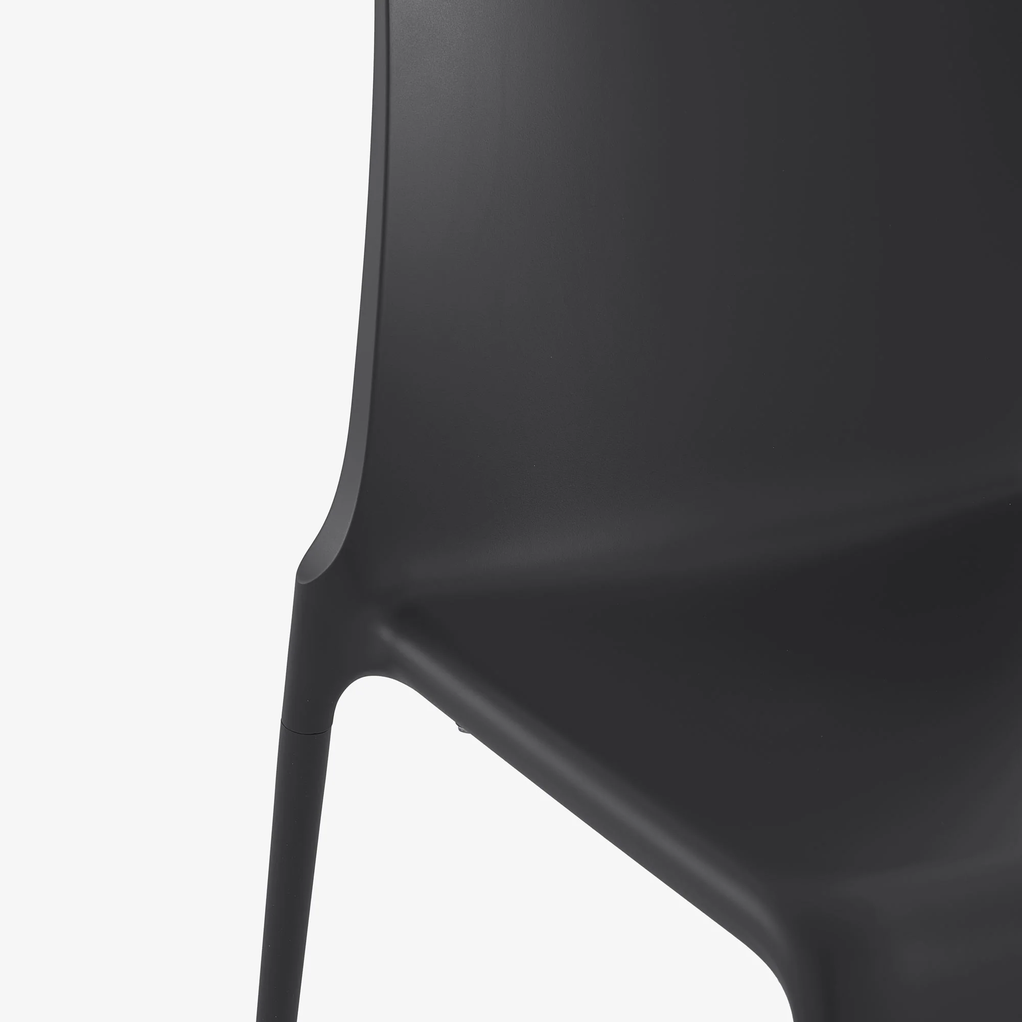 Petra Chair Black Indoor / Outdoor
