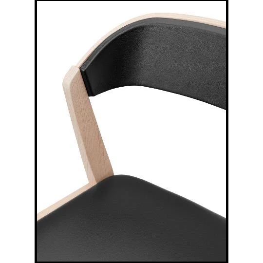 SM 826 Upholstered Wooden Back Dining Chair