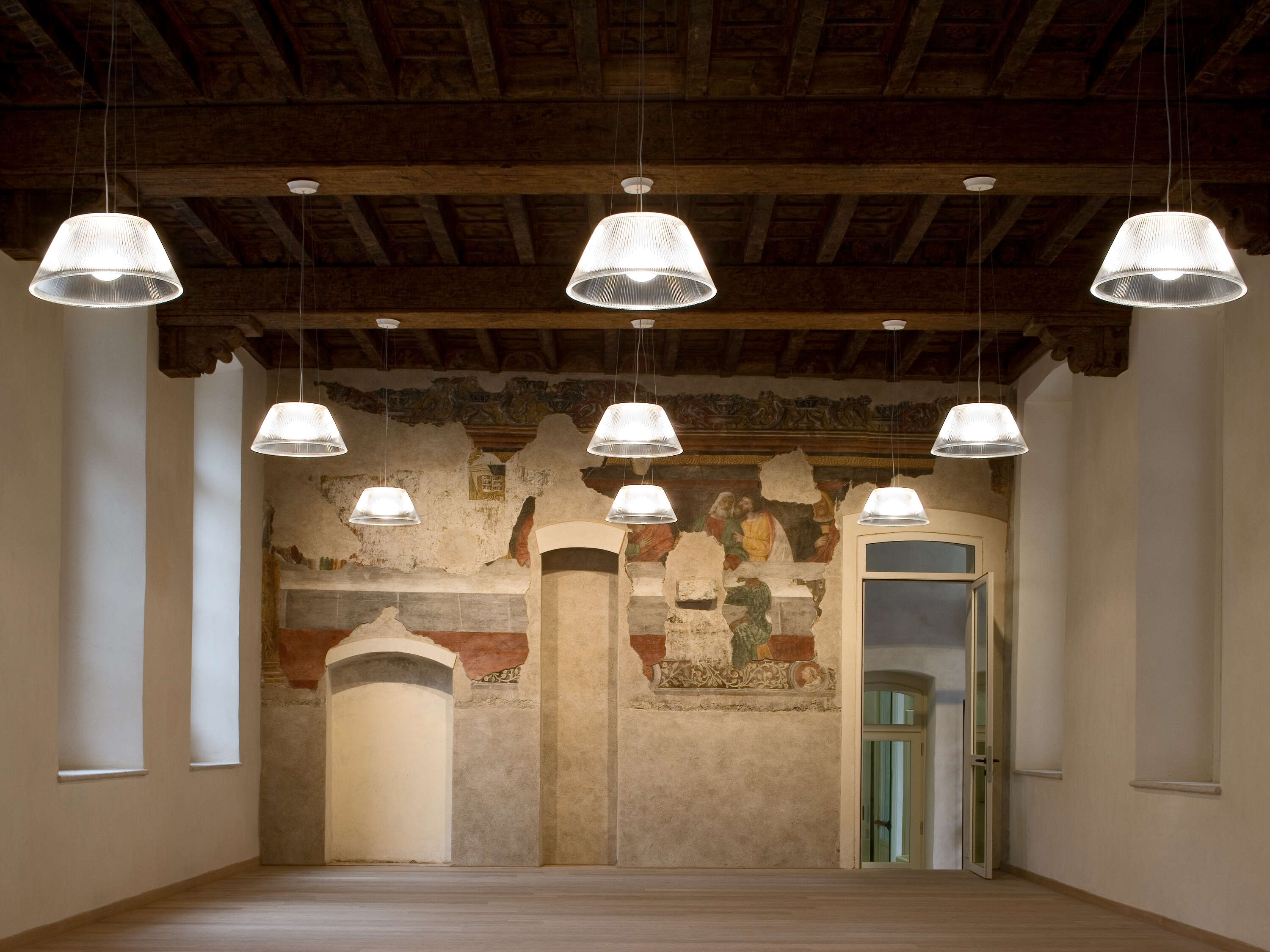 Romeo Moon Suspension Lamp