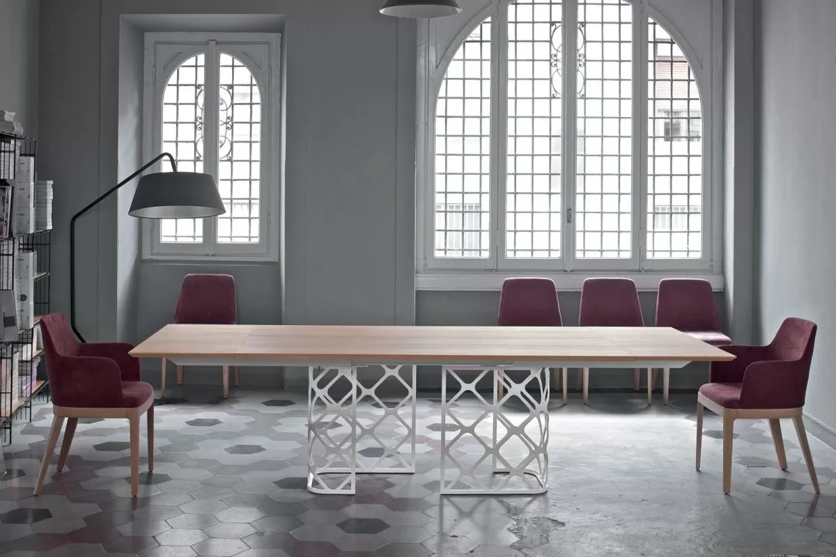 Majesty Extendable Rectangular Wood Table