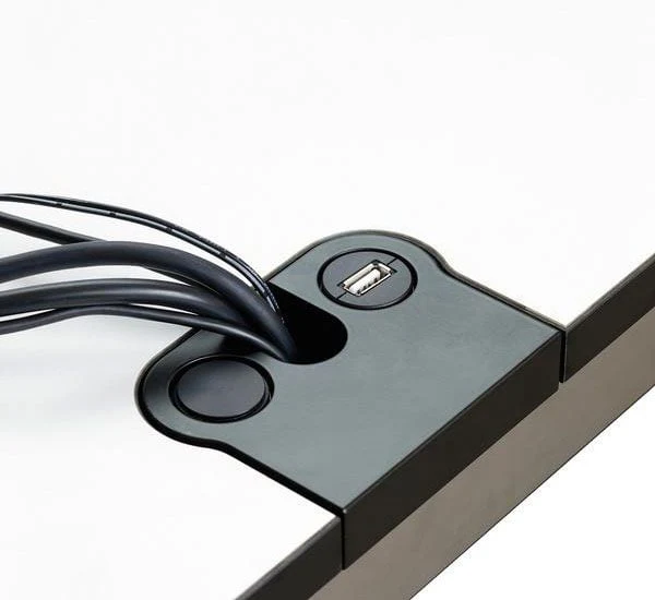 Kitos M Plus Laminate Table