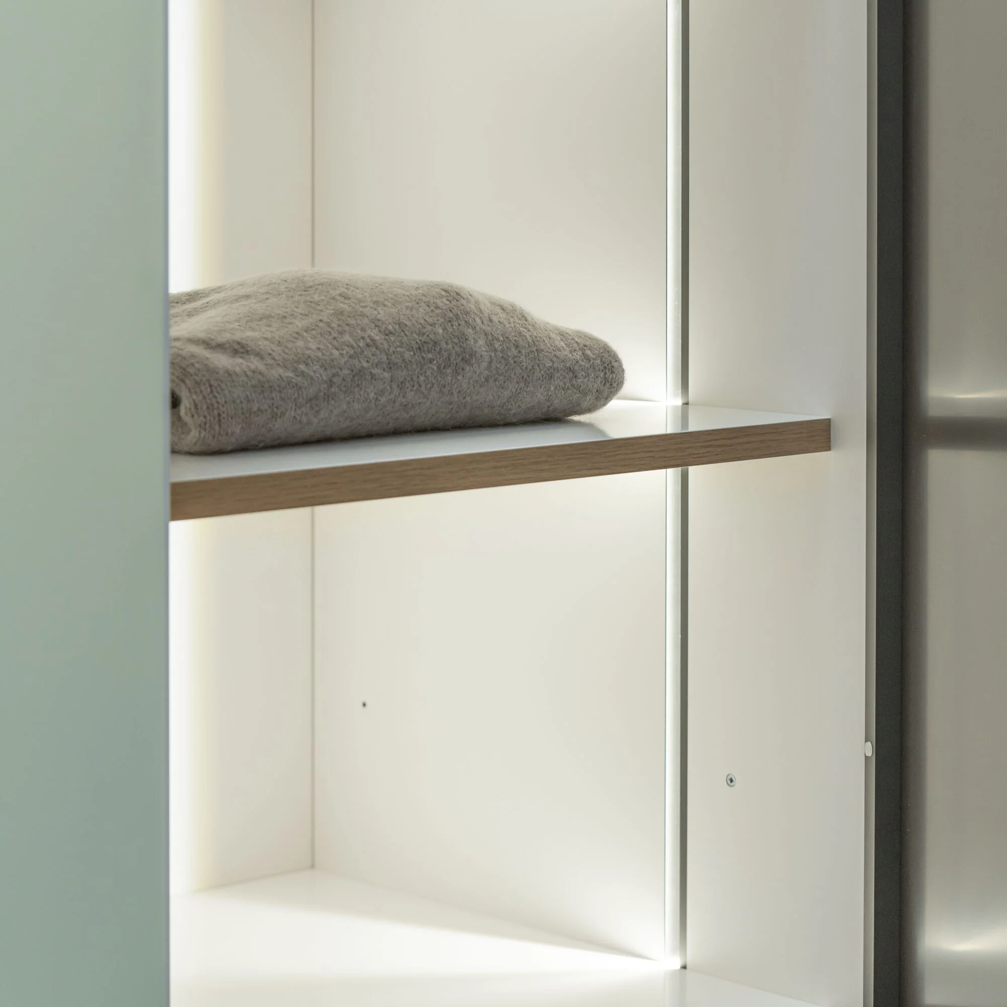 Todana - Wardrobe Composition