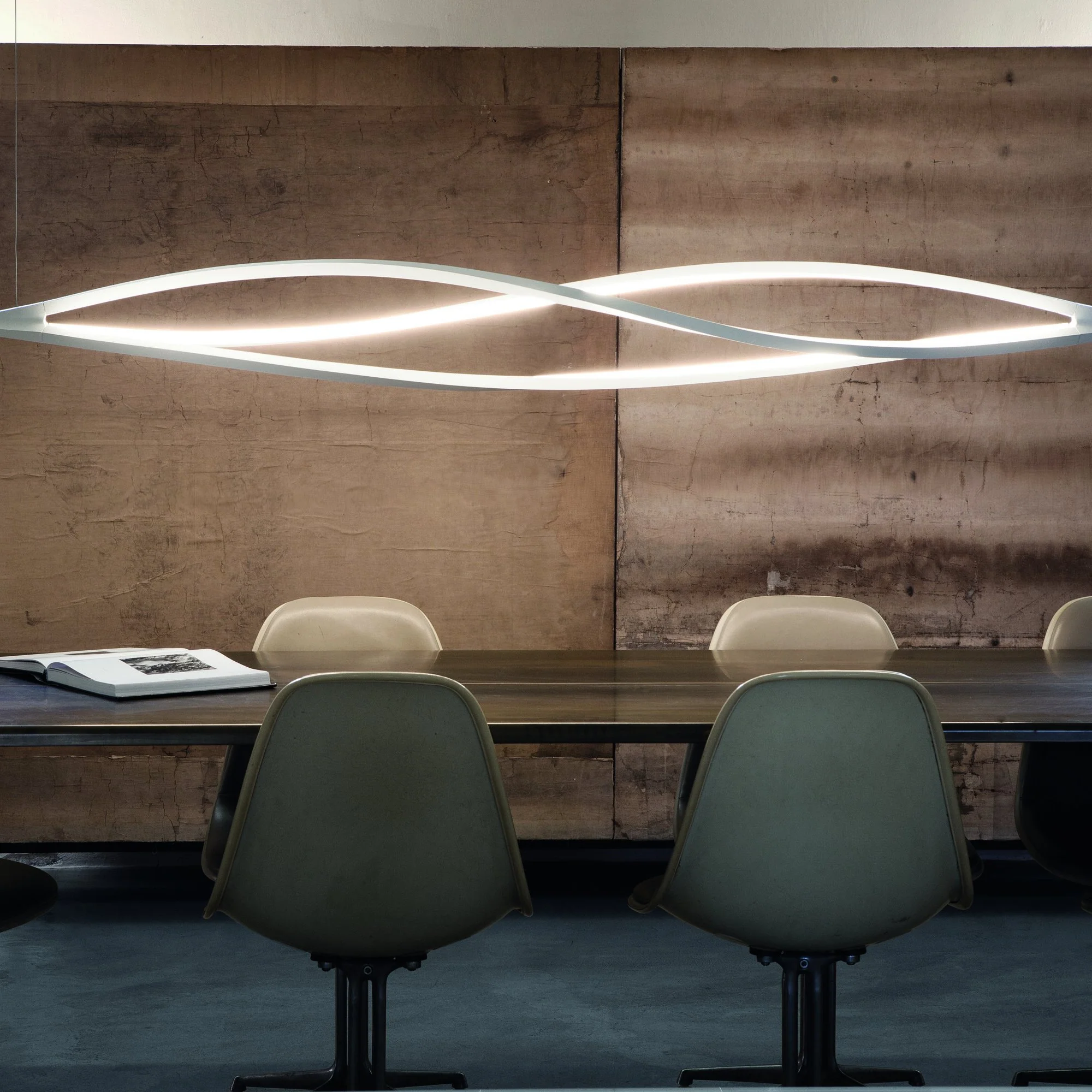 In The Wind Pendant Horizontal