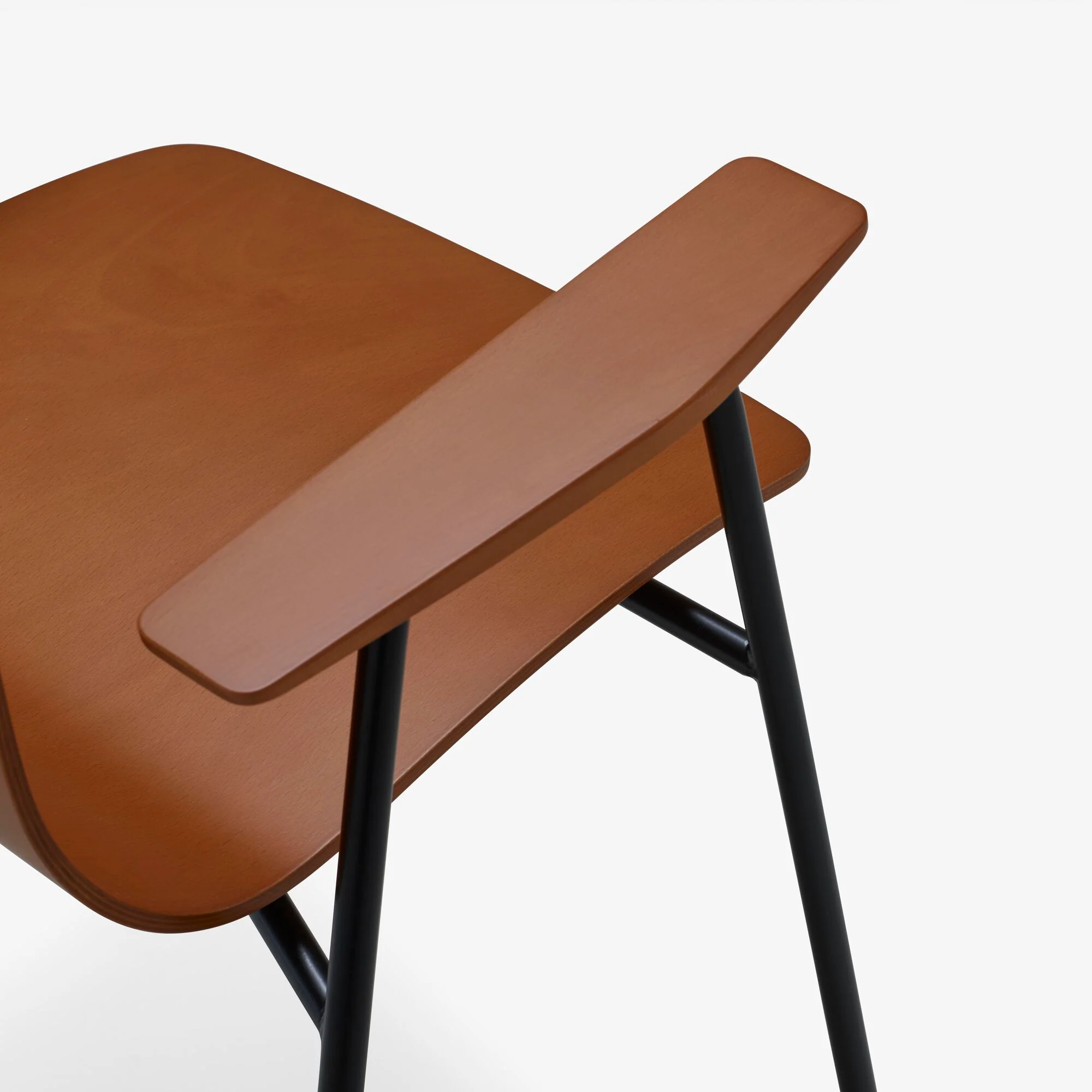 Papyrus Carver Chair