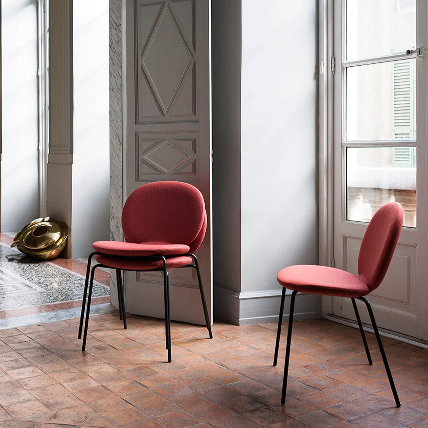 Kelly C Classic Chair