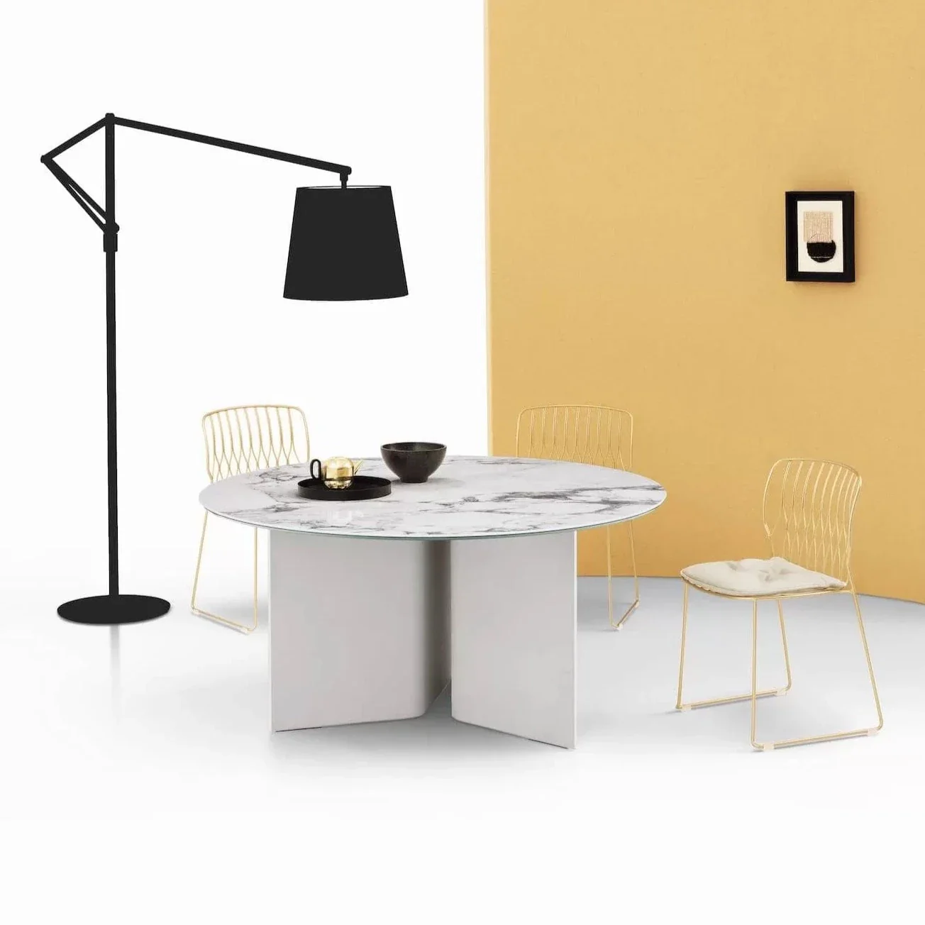 Magnum Round Marble Table