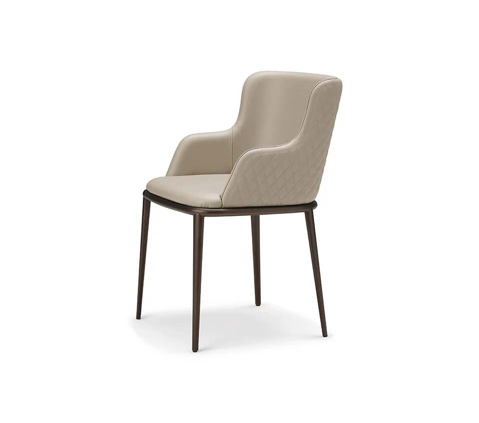 MAGDA ML Couture Armchair