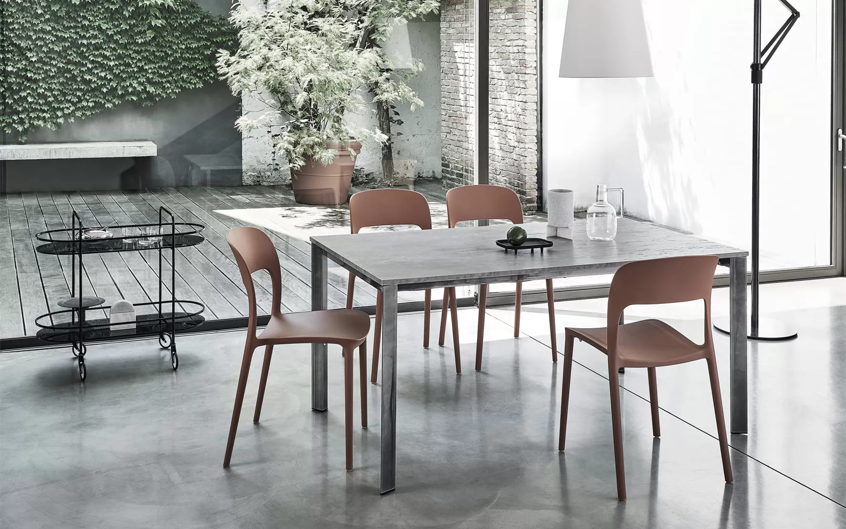 Gipsy Stackable Chair