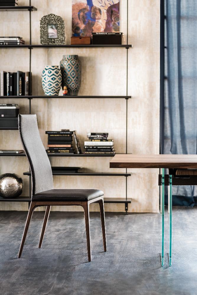 ARCADIA Highback Chair