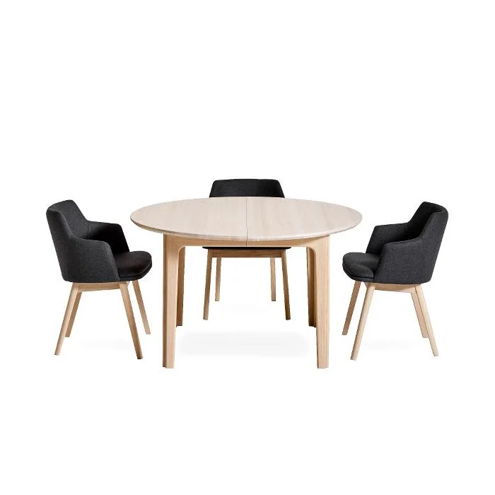 SM 112 Round Table