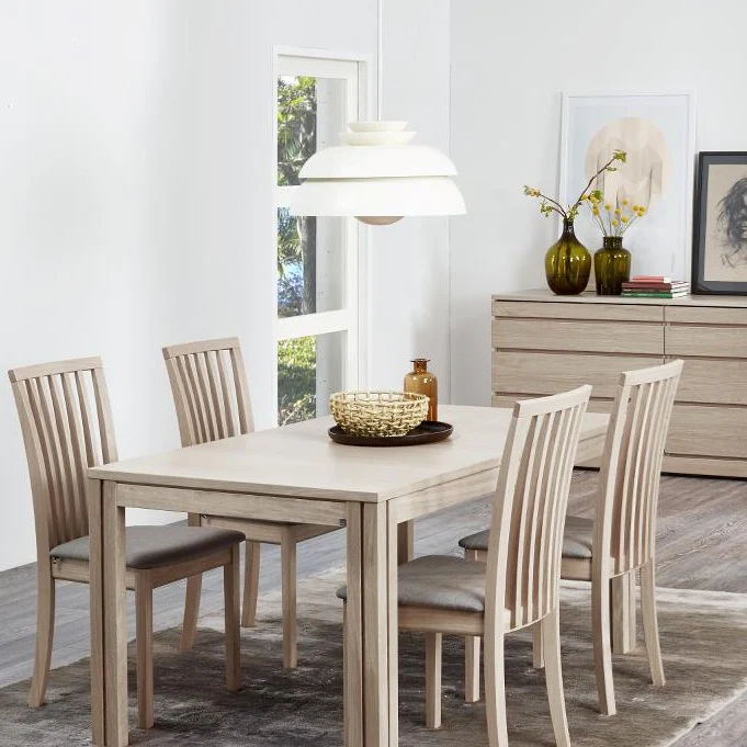 SM 23 Dining Table