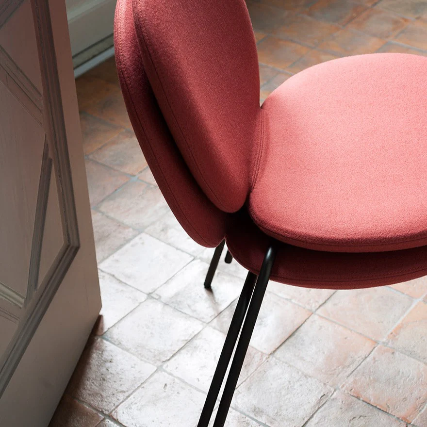 Kelly C Classic Chair