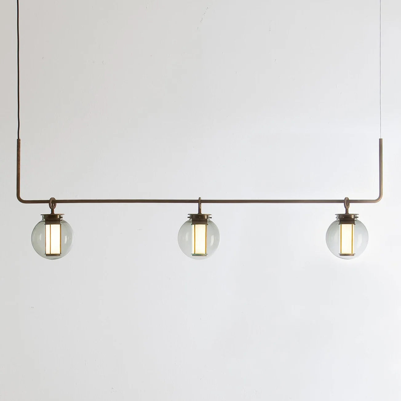 BAI T CHANDELIER III