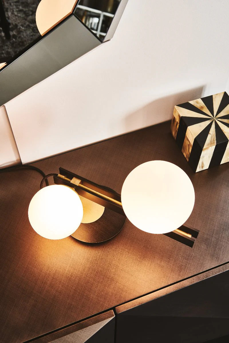 PLANETA Table Lamp