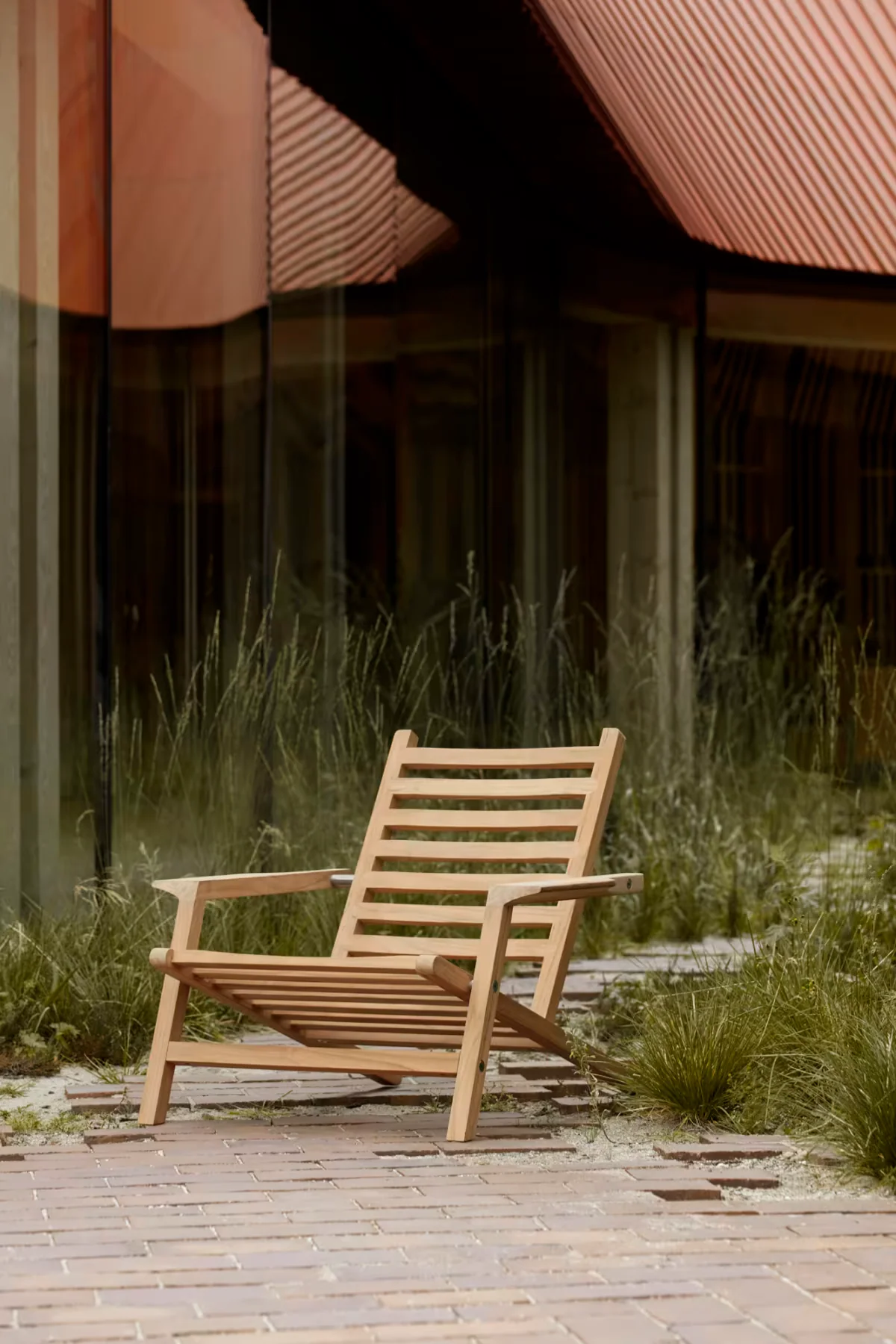 AH603 Outdoor Deck Chair