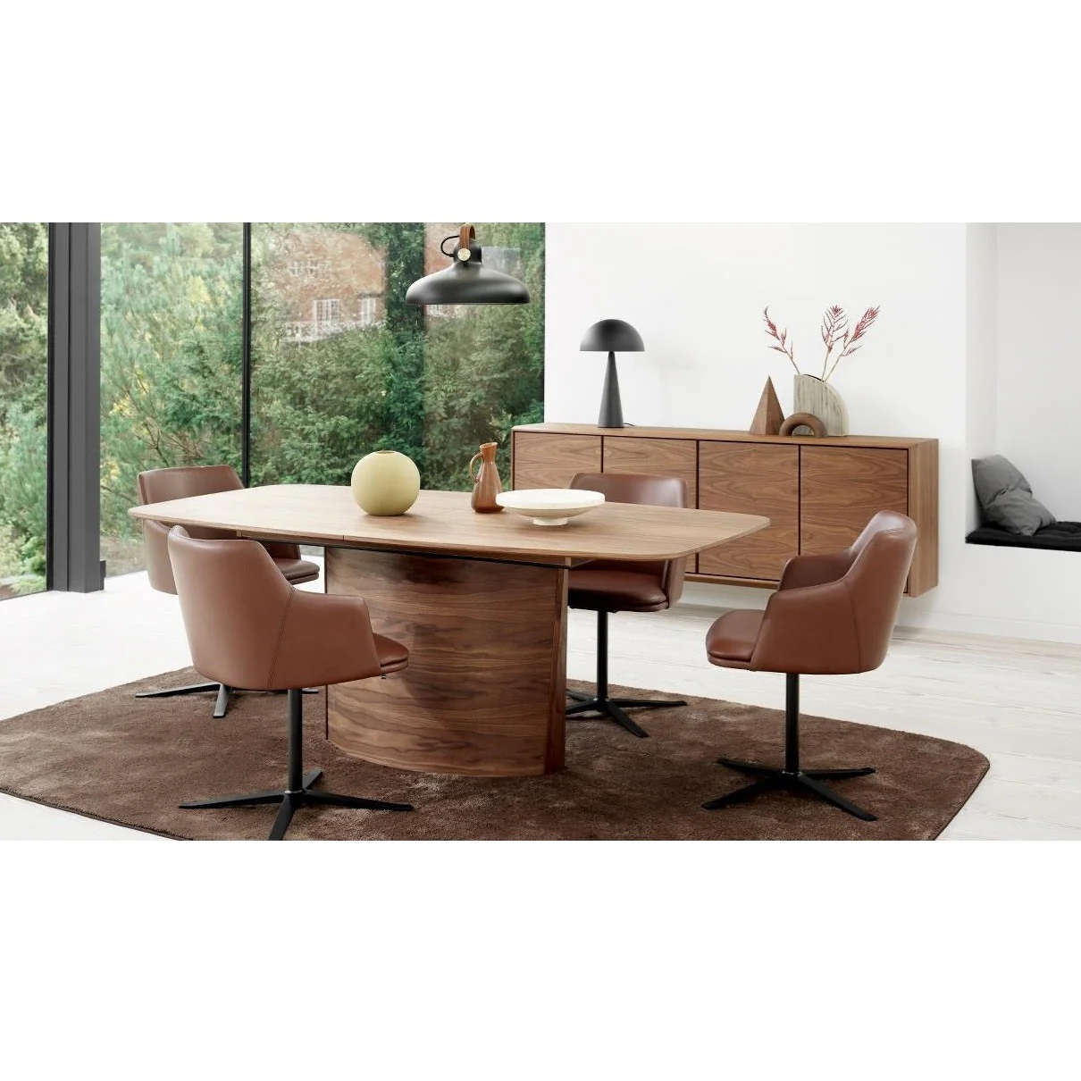 SM 117 Dining Table