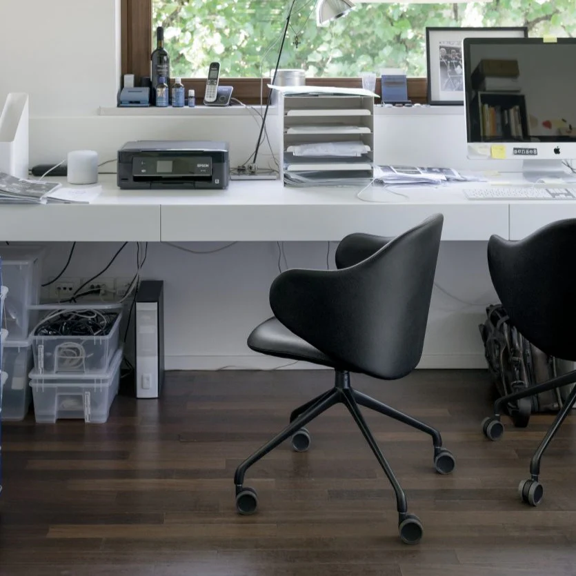 DUA Trestle with Castors Chair - Backrest 3(With Armrest)