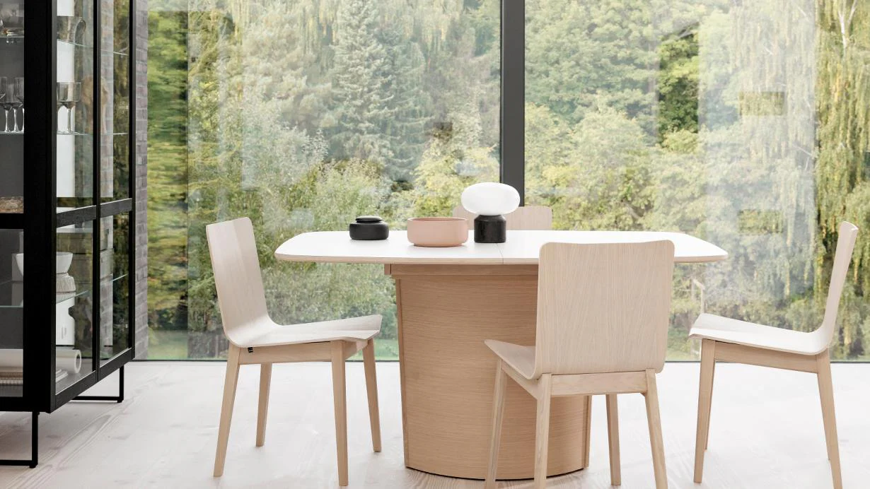 SM 807 Dining Chair Wooden Legs (Veneered Shell)