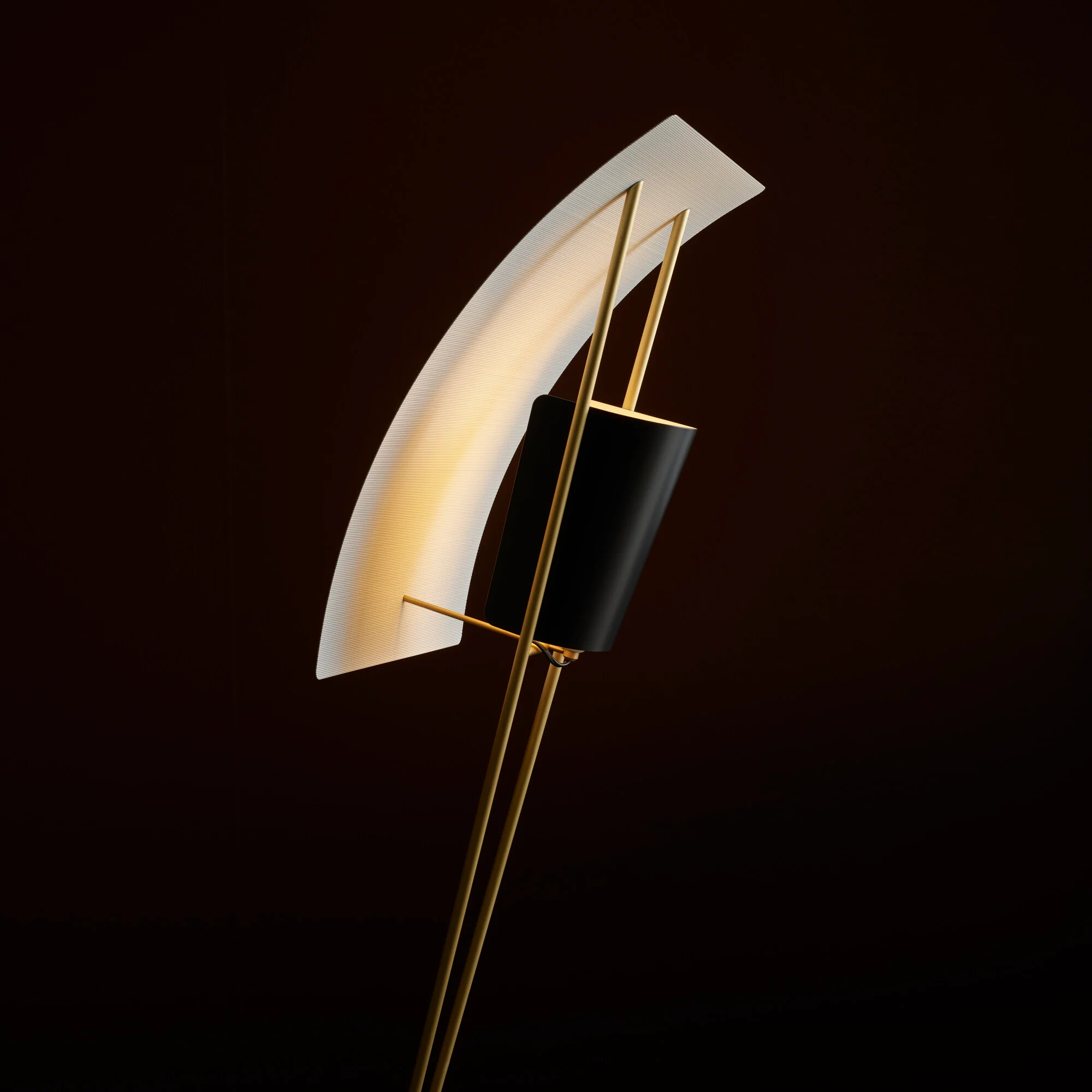 G30 Floor Standard Lamp