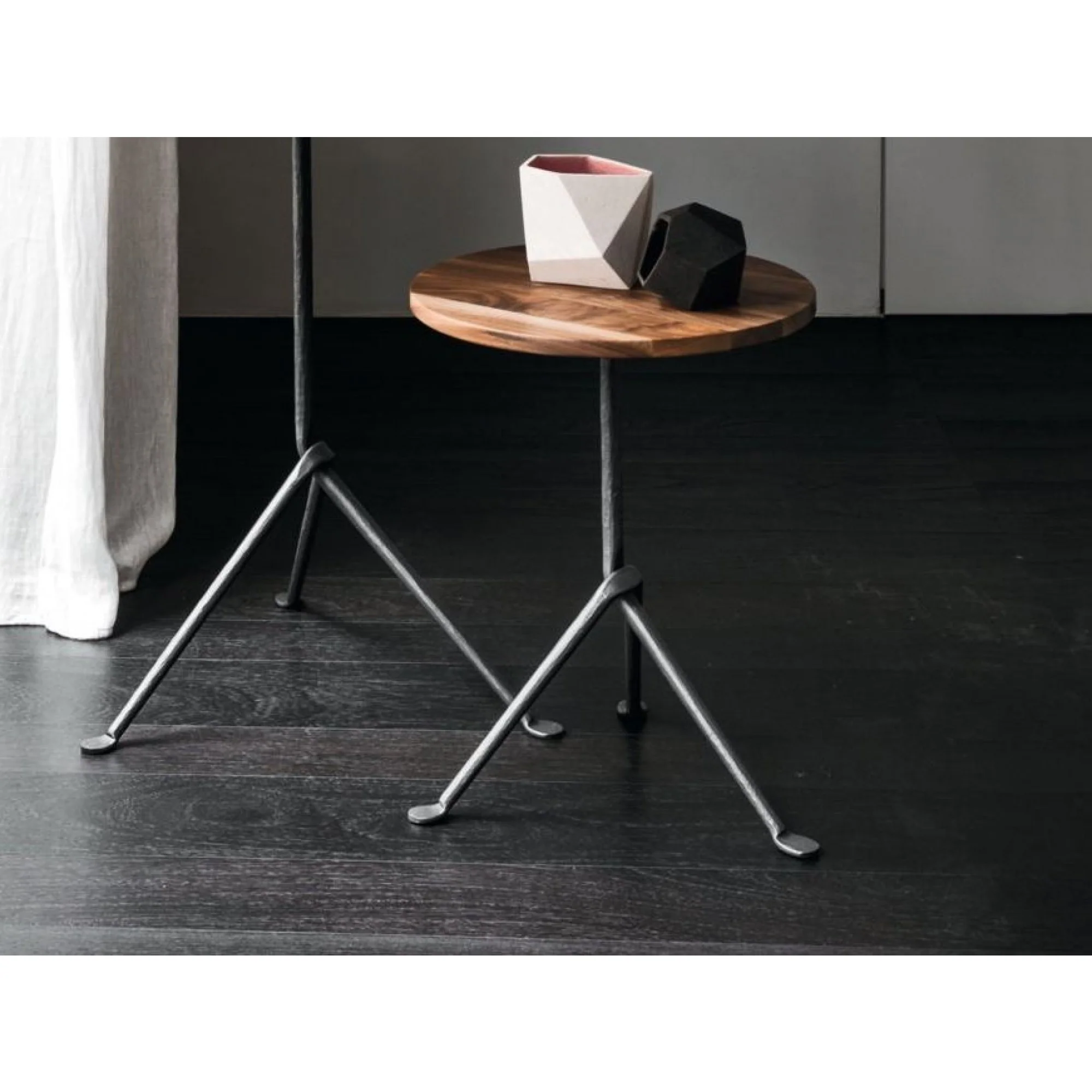 Officina Low table D 42 cm