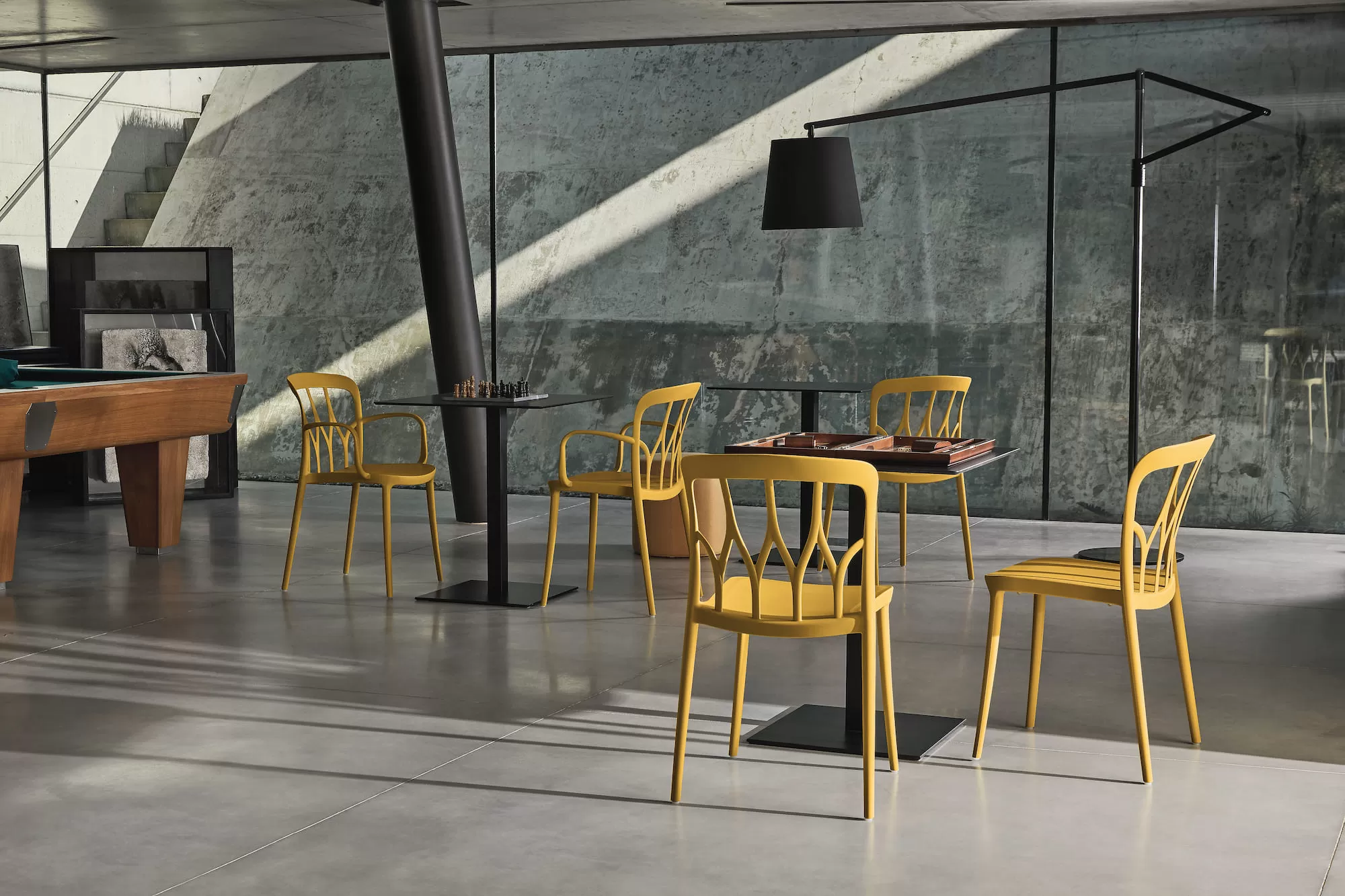 Galaxy Chair with Pads