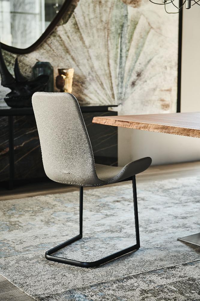 FLAMINGO Cantilever Chair