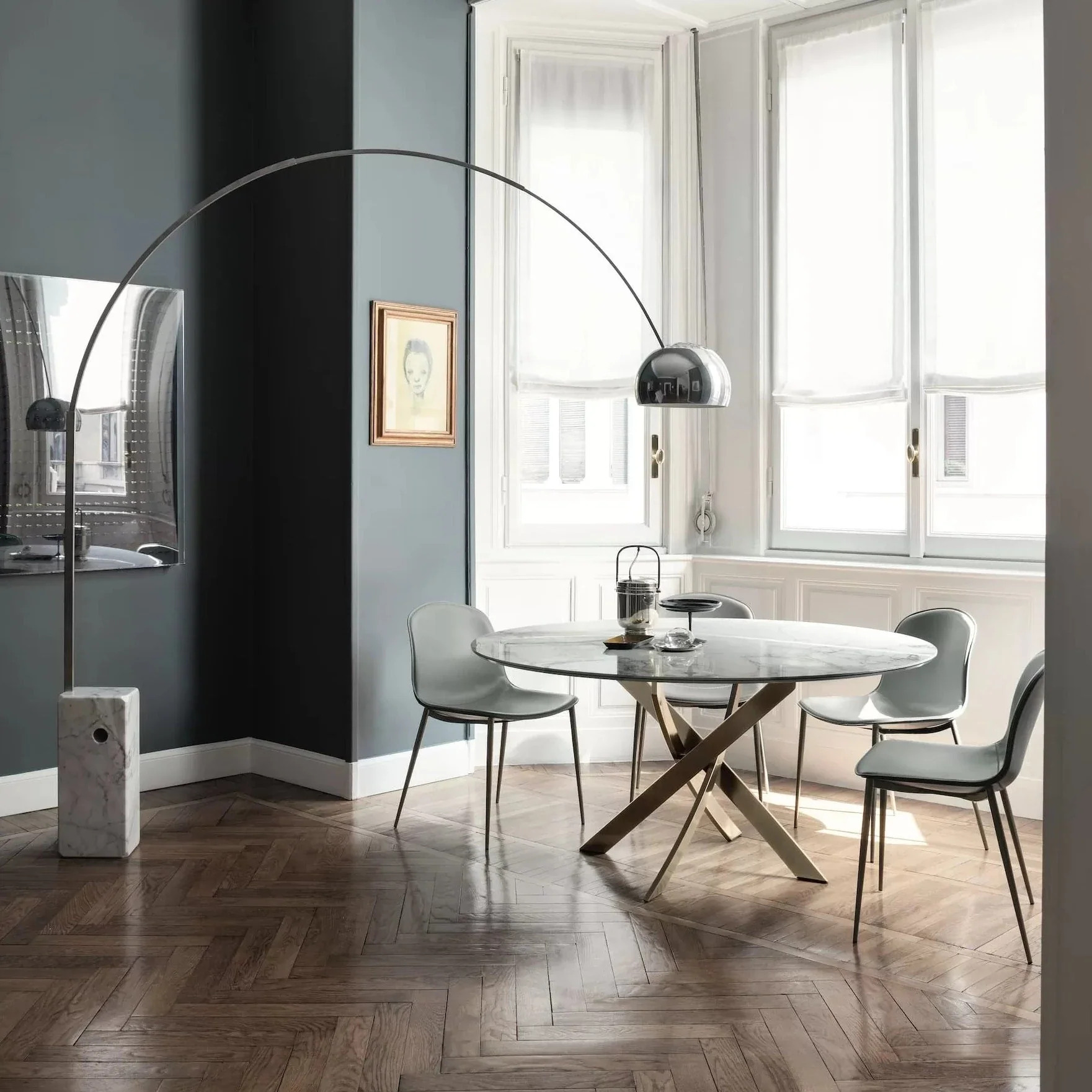 Barone Round Marble Table