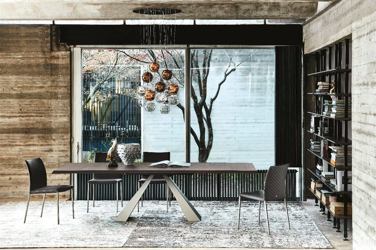 ELIOT Wood Drive Table