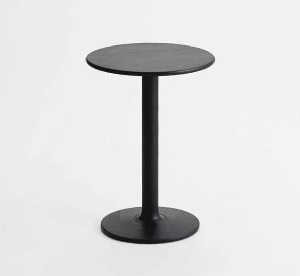Taio Side Table