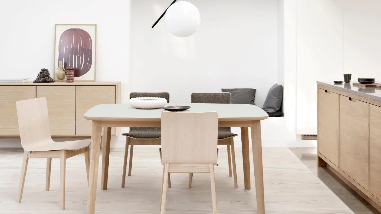 SM 807 Dining Chair Wooden Legs (Veneered Shell)