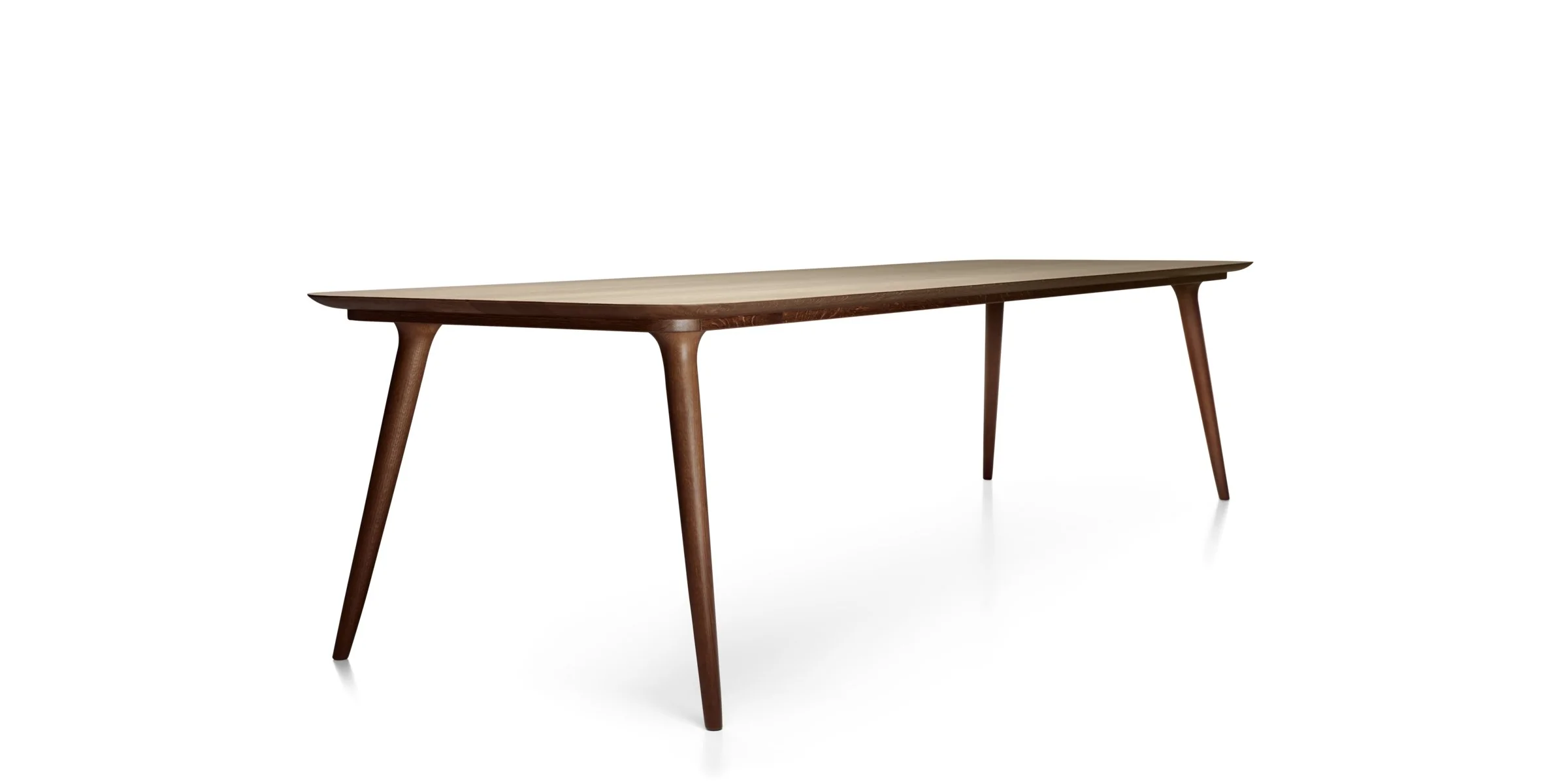 Zio dining table 310