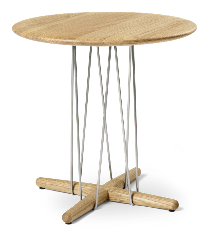 E021 Embrace Lounge Table