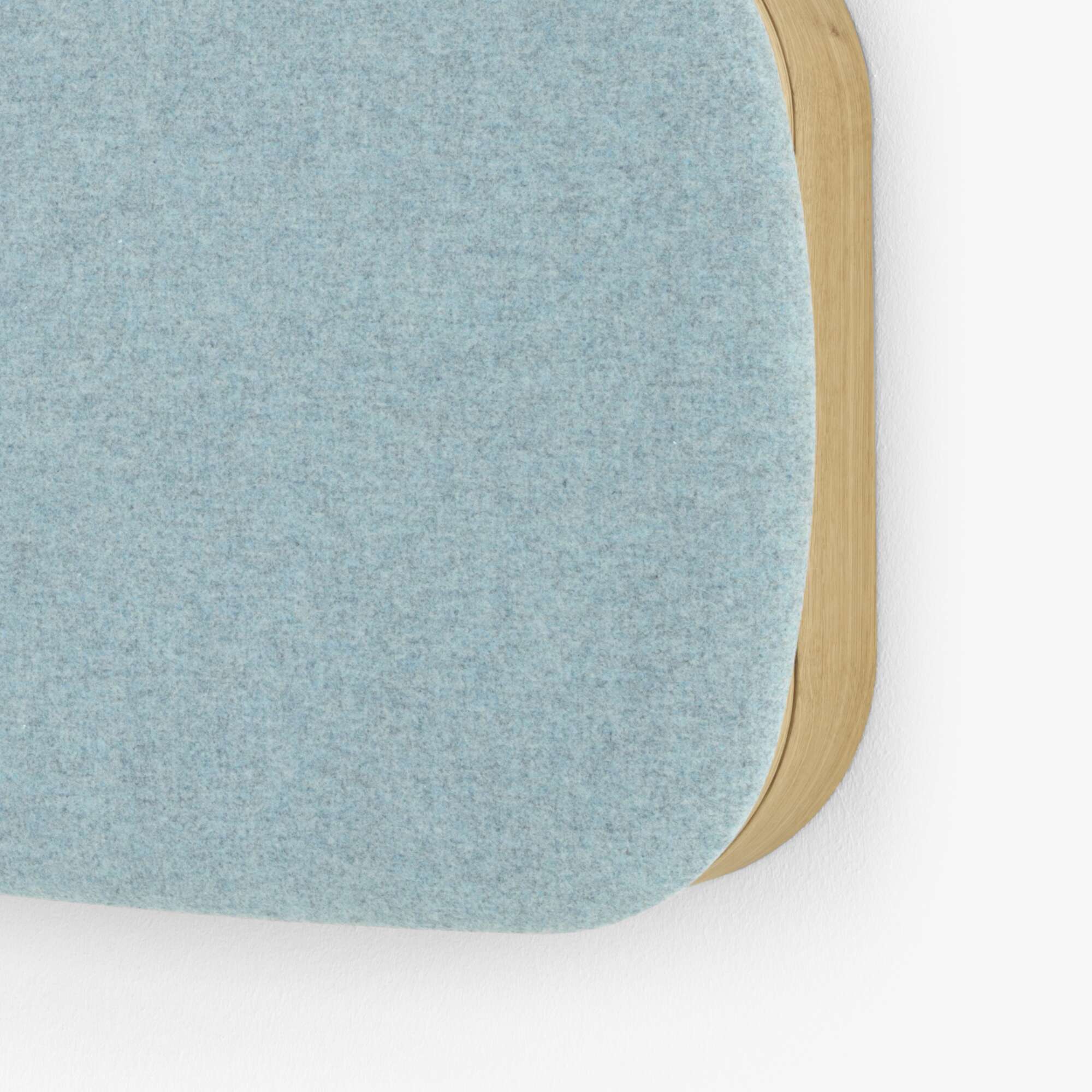 Nubo Wall-Mounted Desk