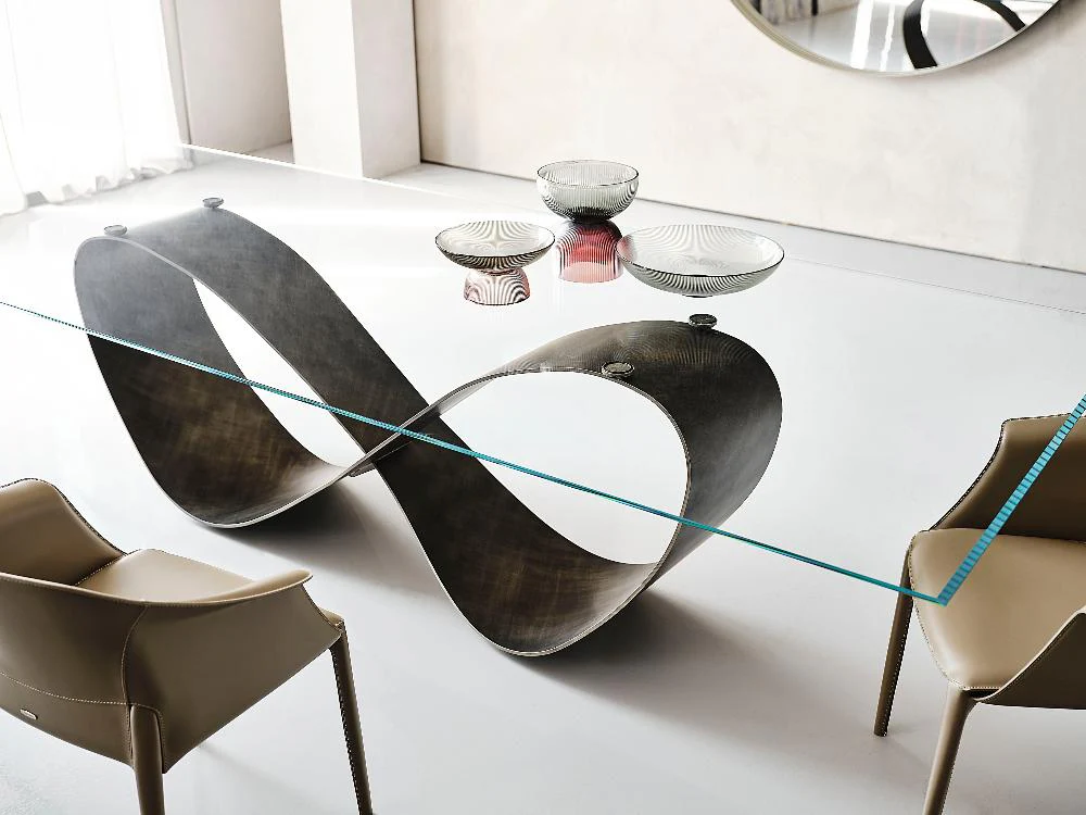 BUTTERFLY Table