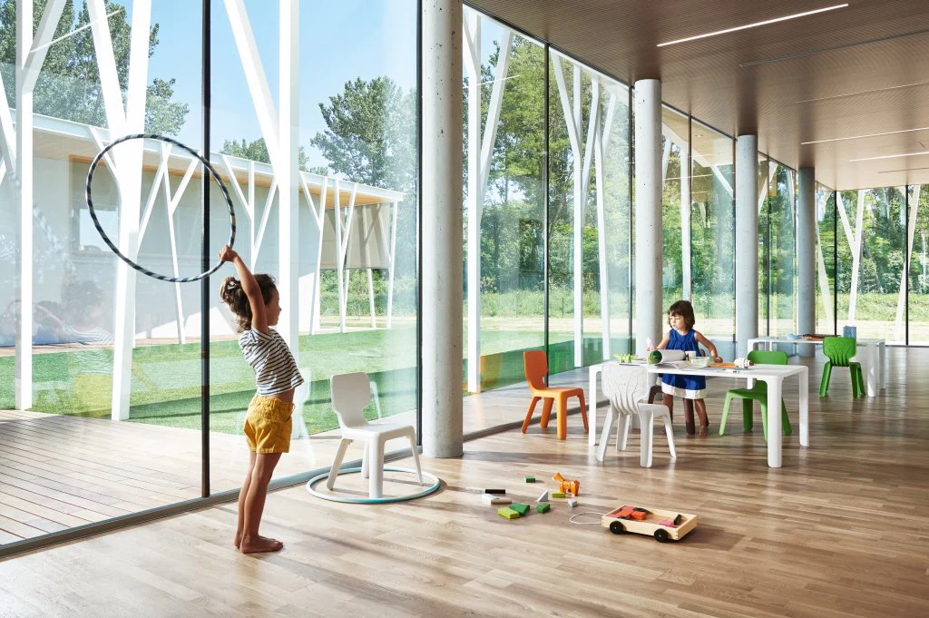 Alma Stacking chair for children, suitable for outdoor use