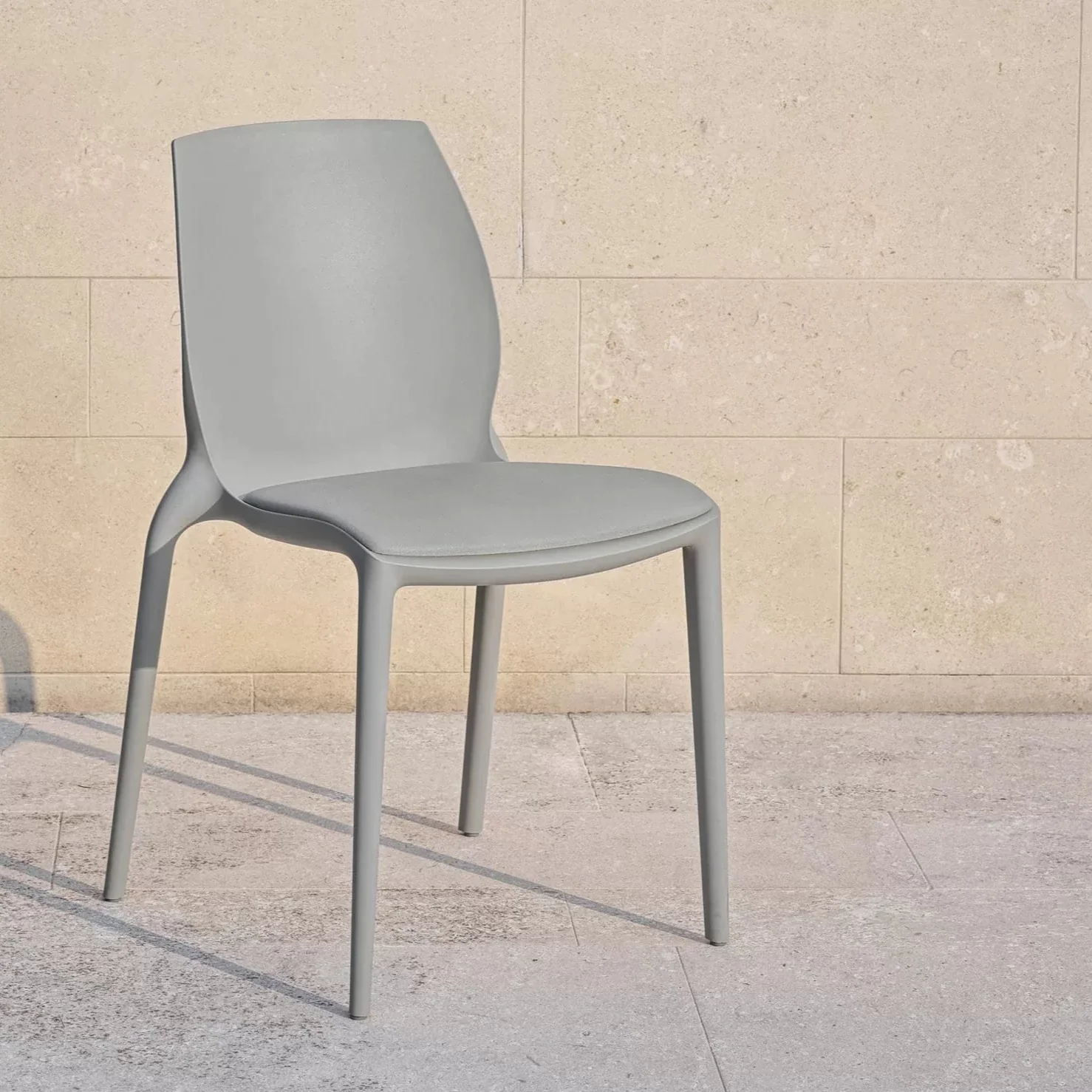 Hidra Stackable Chair with Seat Pads