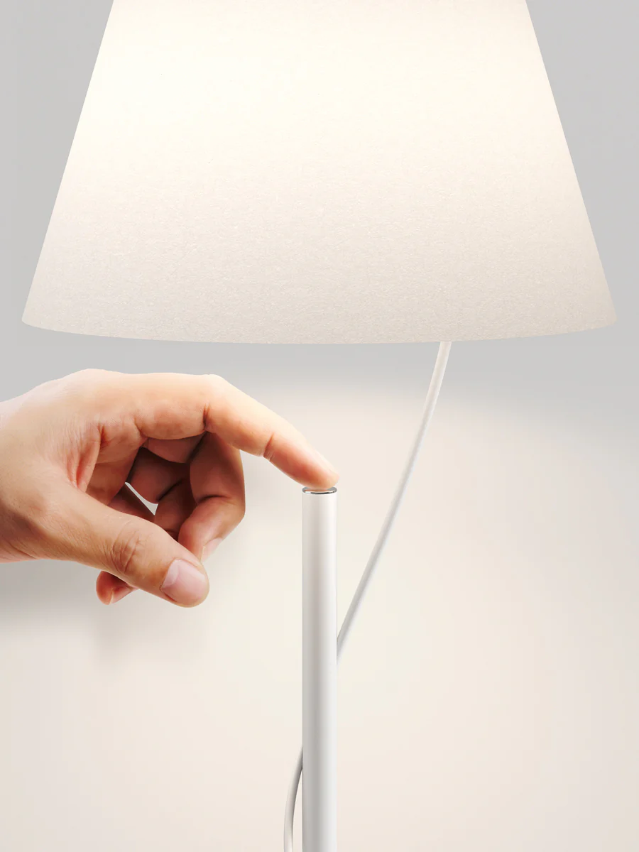 Hover Floor Lamp