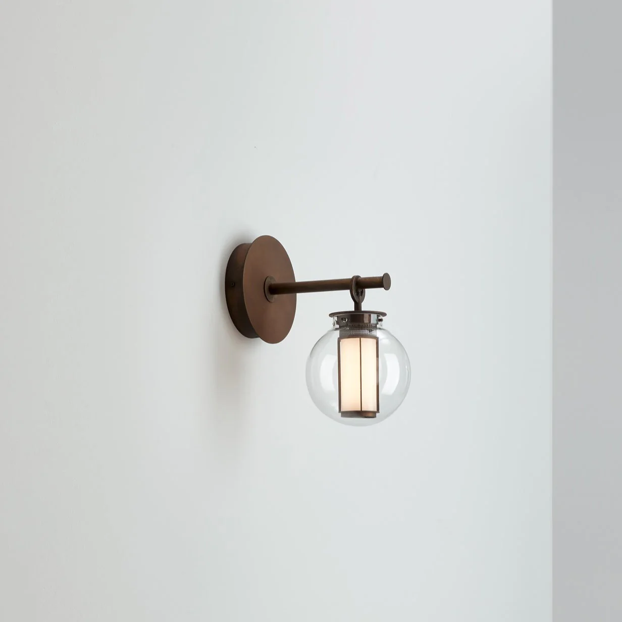 BAI A DI DI Wall Lamp