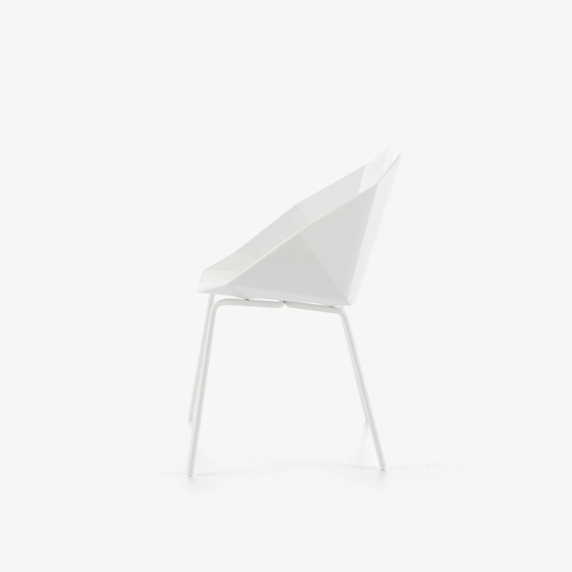 Rocher Chair/Bridge White White Lacquered Base