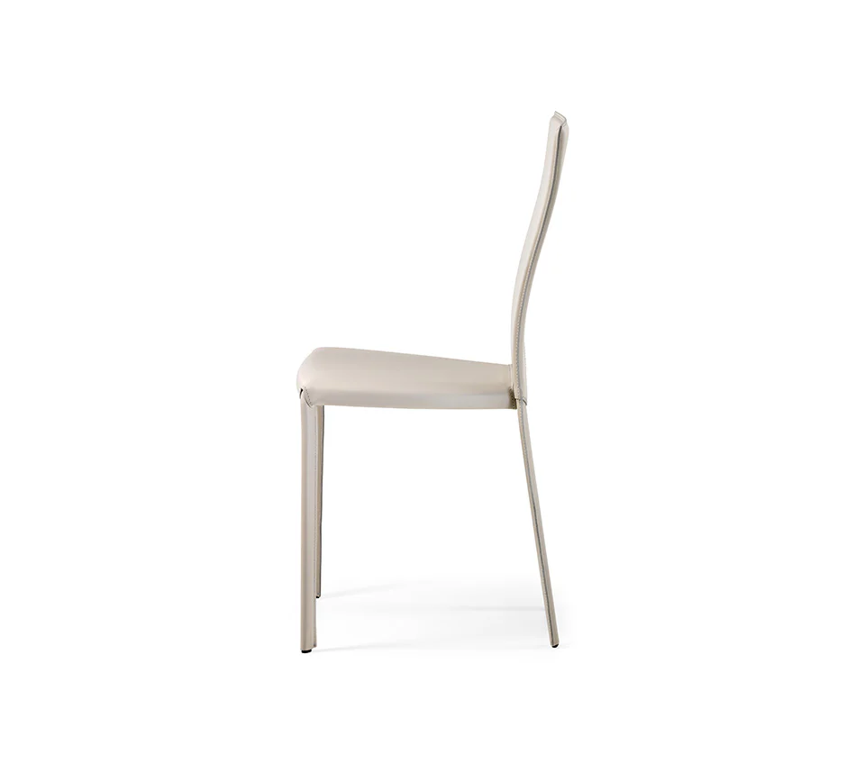 NINA Chair