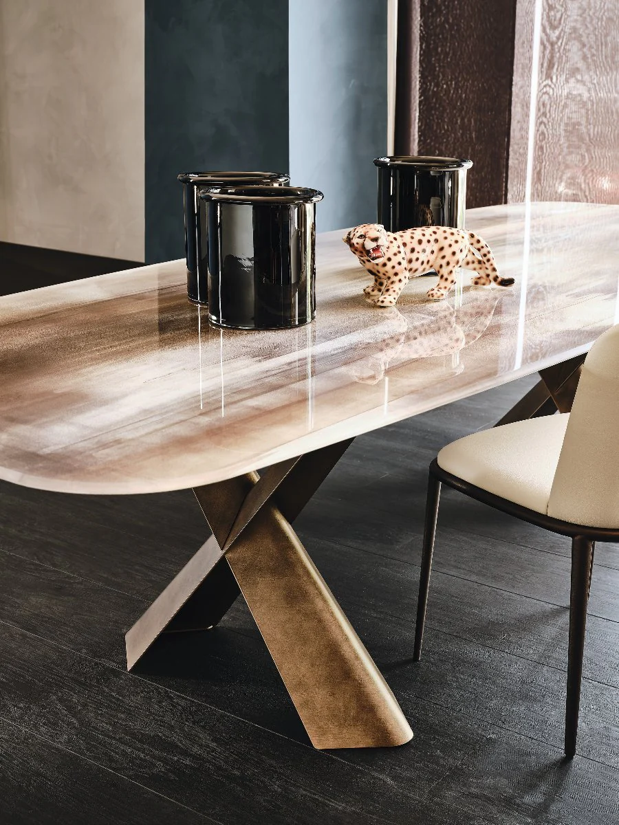 MAD MAX Crystalart Table