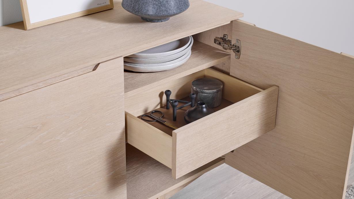 SM 304 Sideboard (3 doors / 1 long and Short Shelf / 1 Drawer)