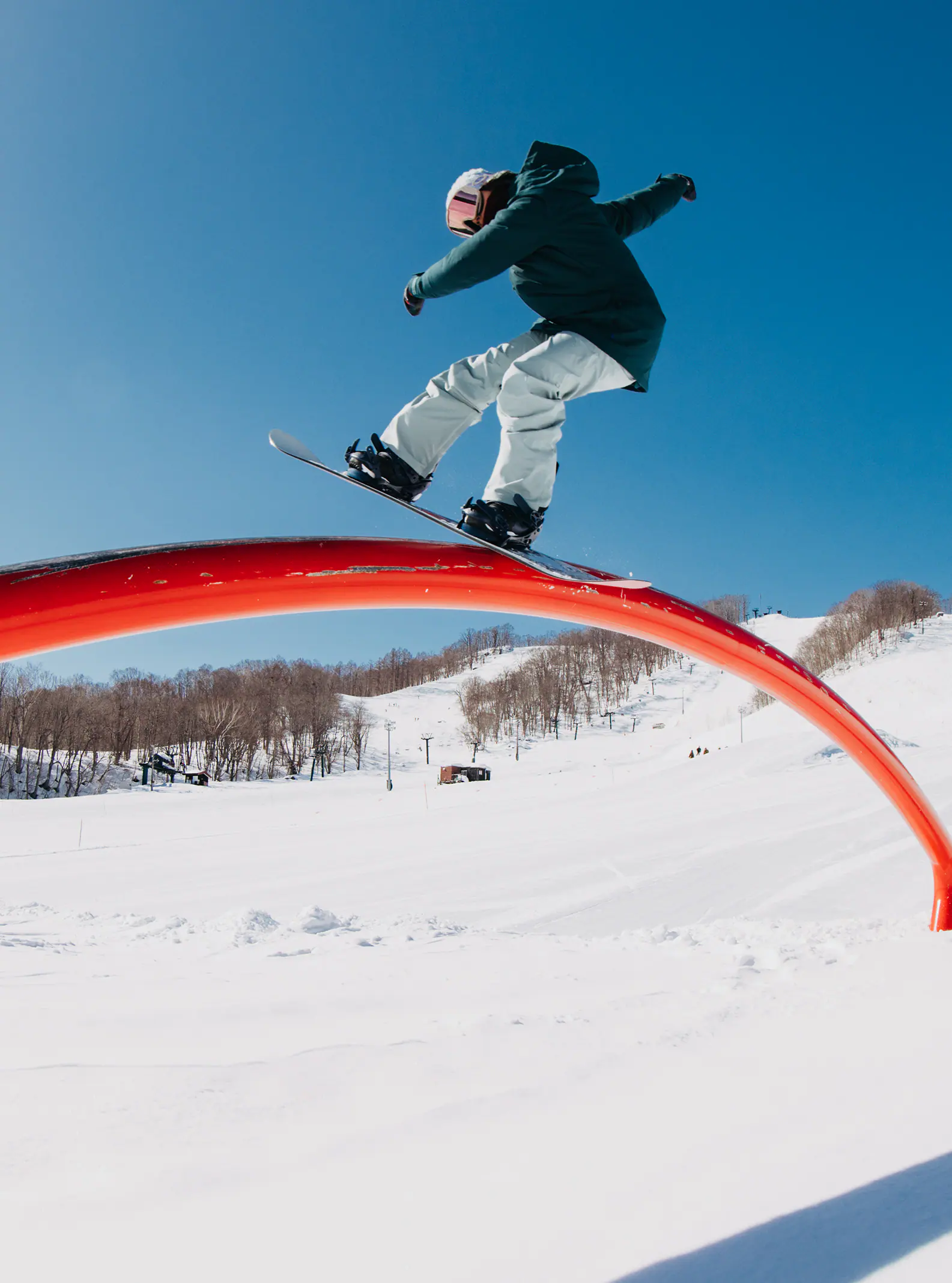 Women's Burton Reserve 2L Stretch Bib Pants