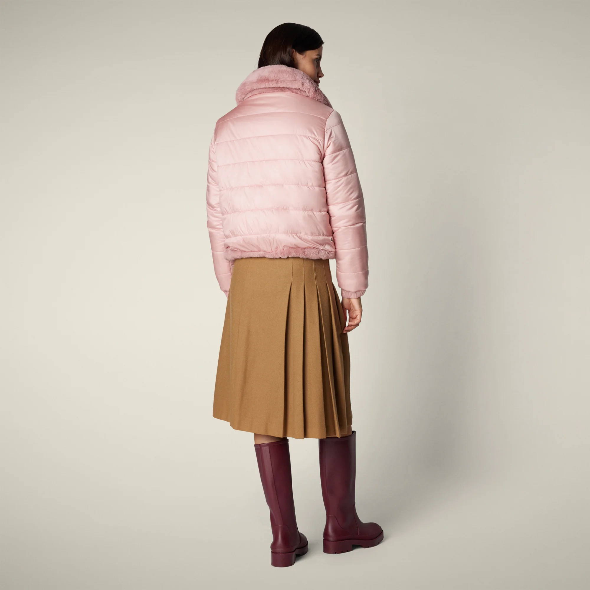 Women's Reversible Faux Fur Jacket Jeon in blush pink