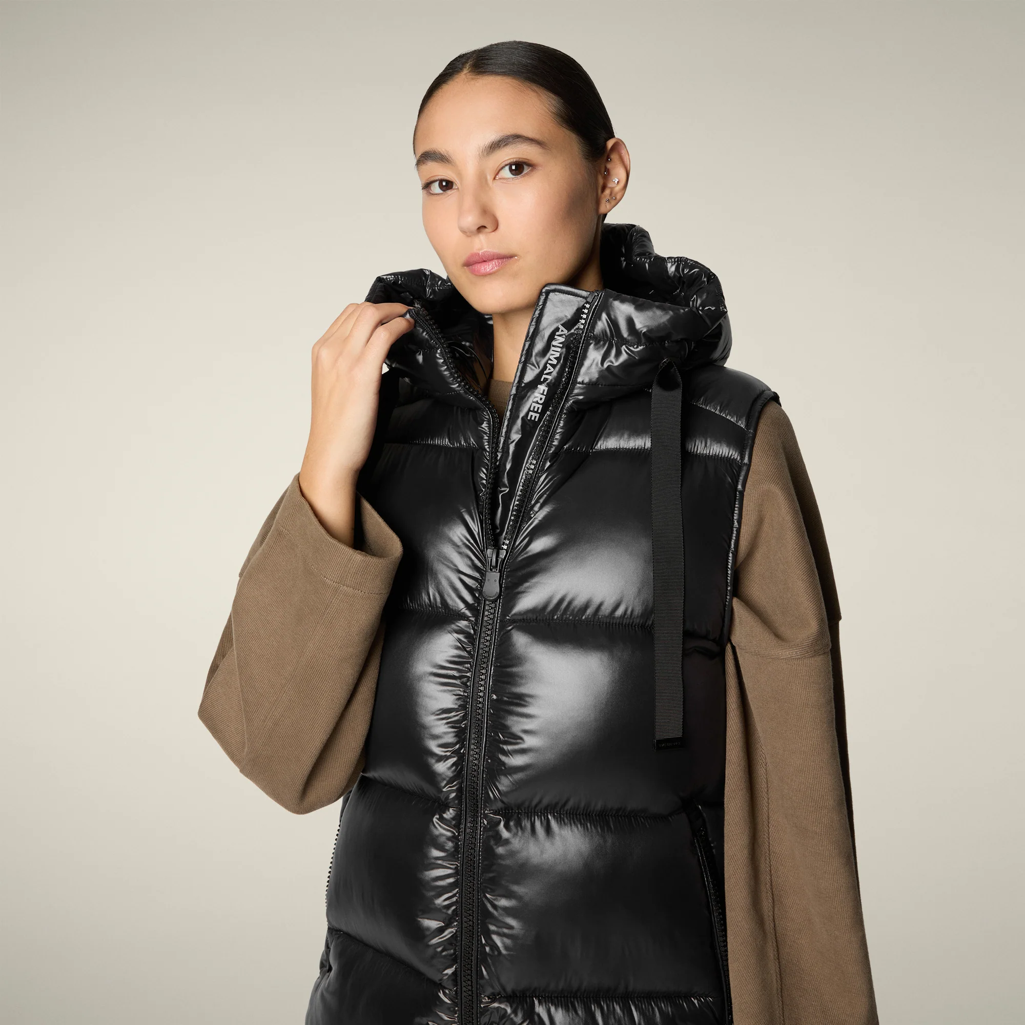 Women's Vest IRIA in black