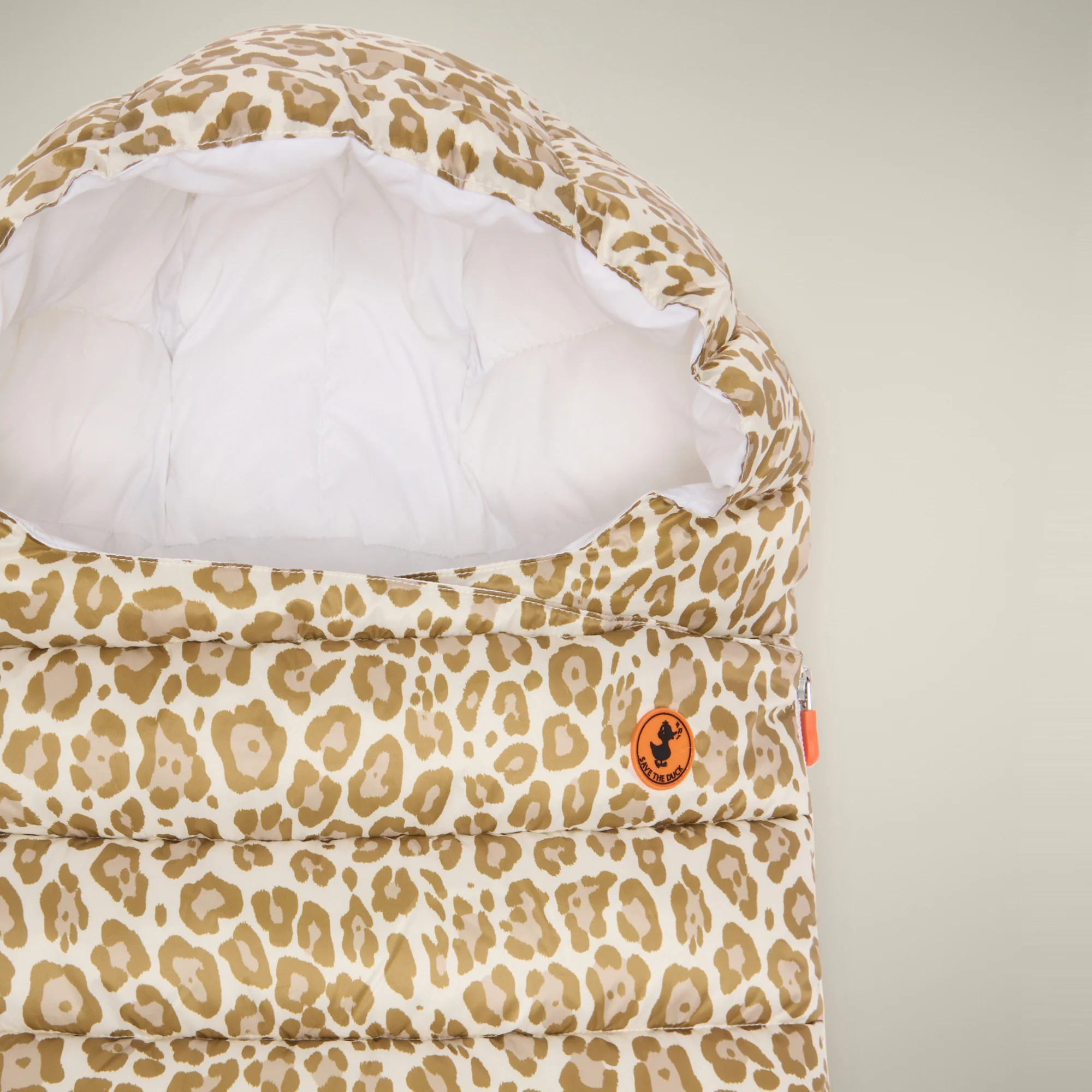Unisex baby sleeping bag Buz With Brown Leopard Print