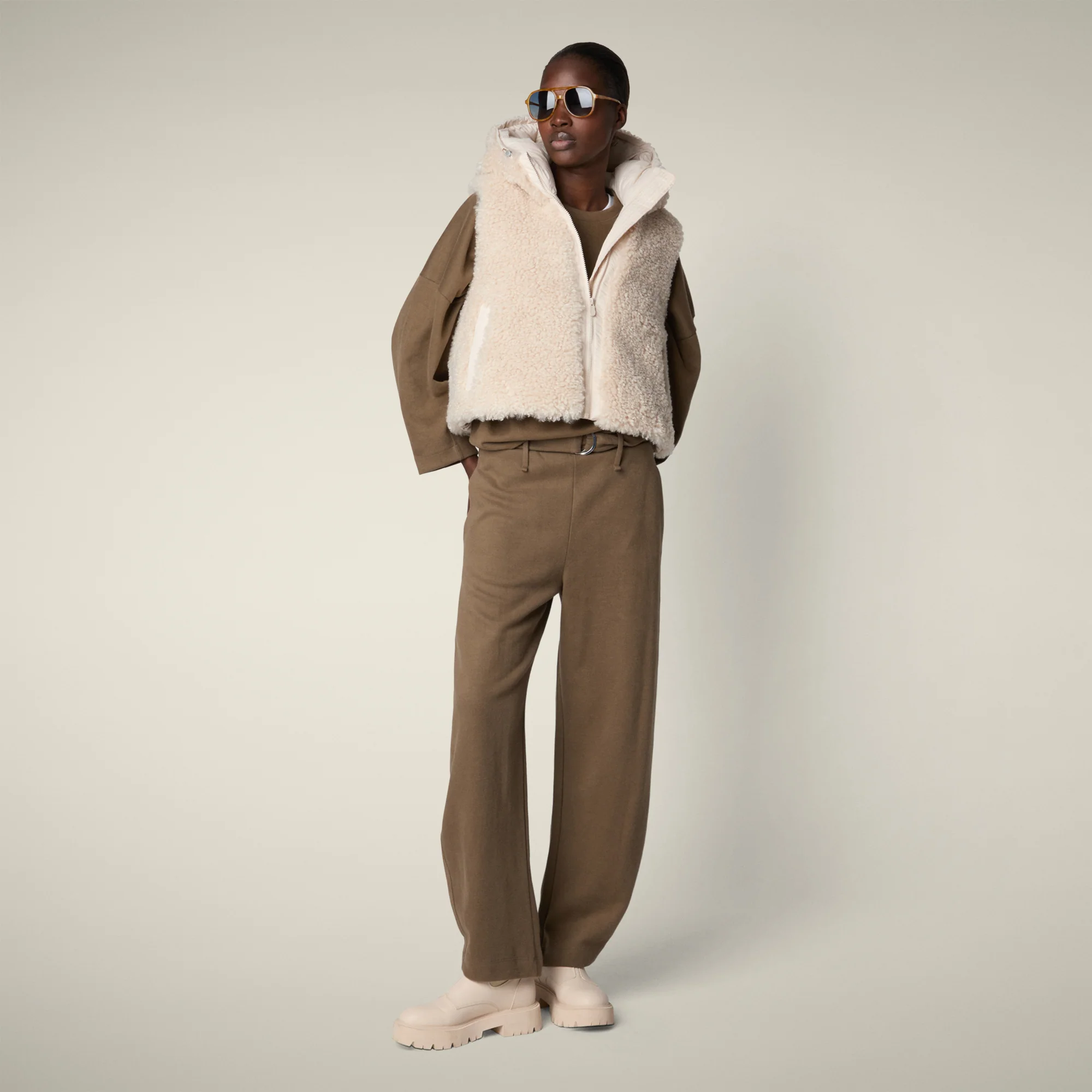 Women's faux fur Vest AYLA in Shore Beige