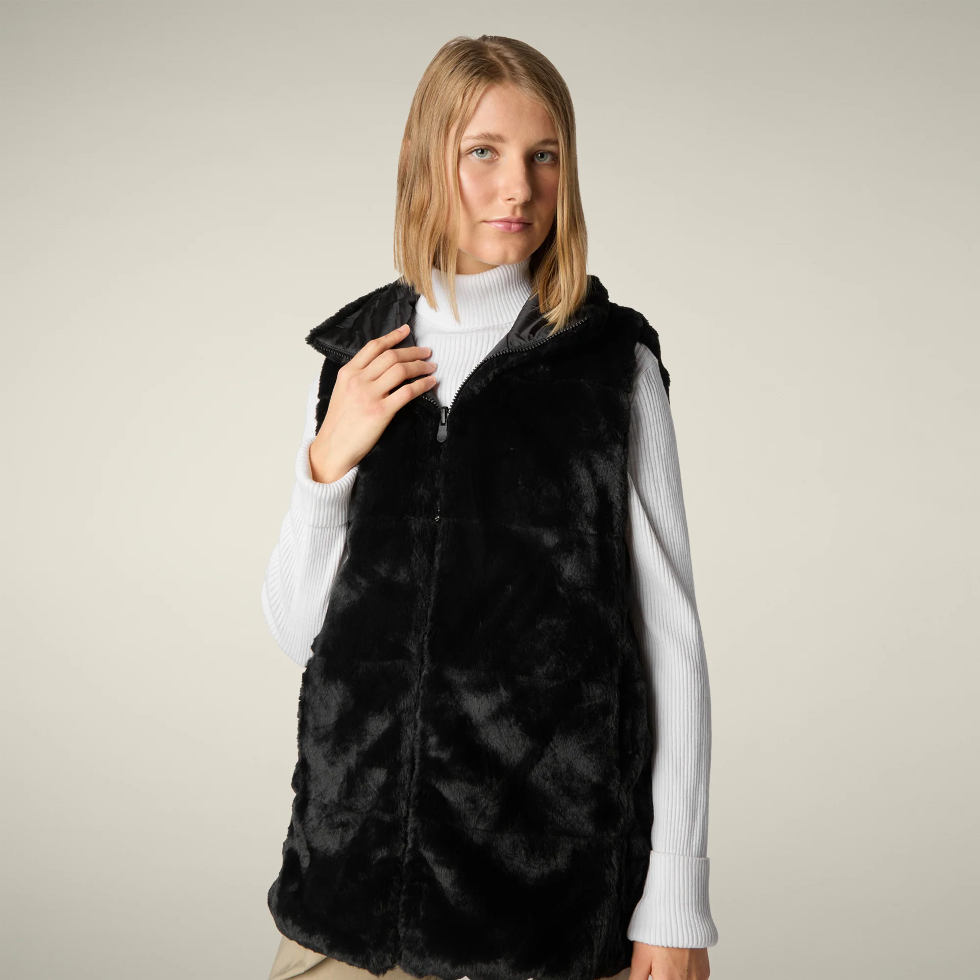 Women's Reversible Faux Fur Vest Nives in Black
