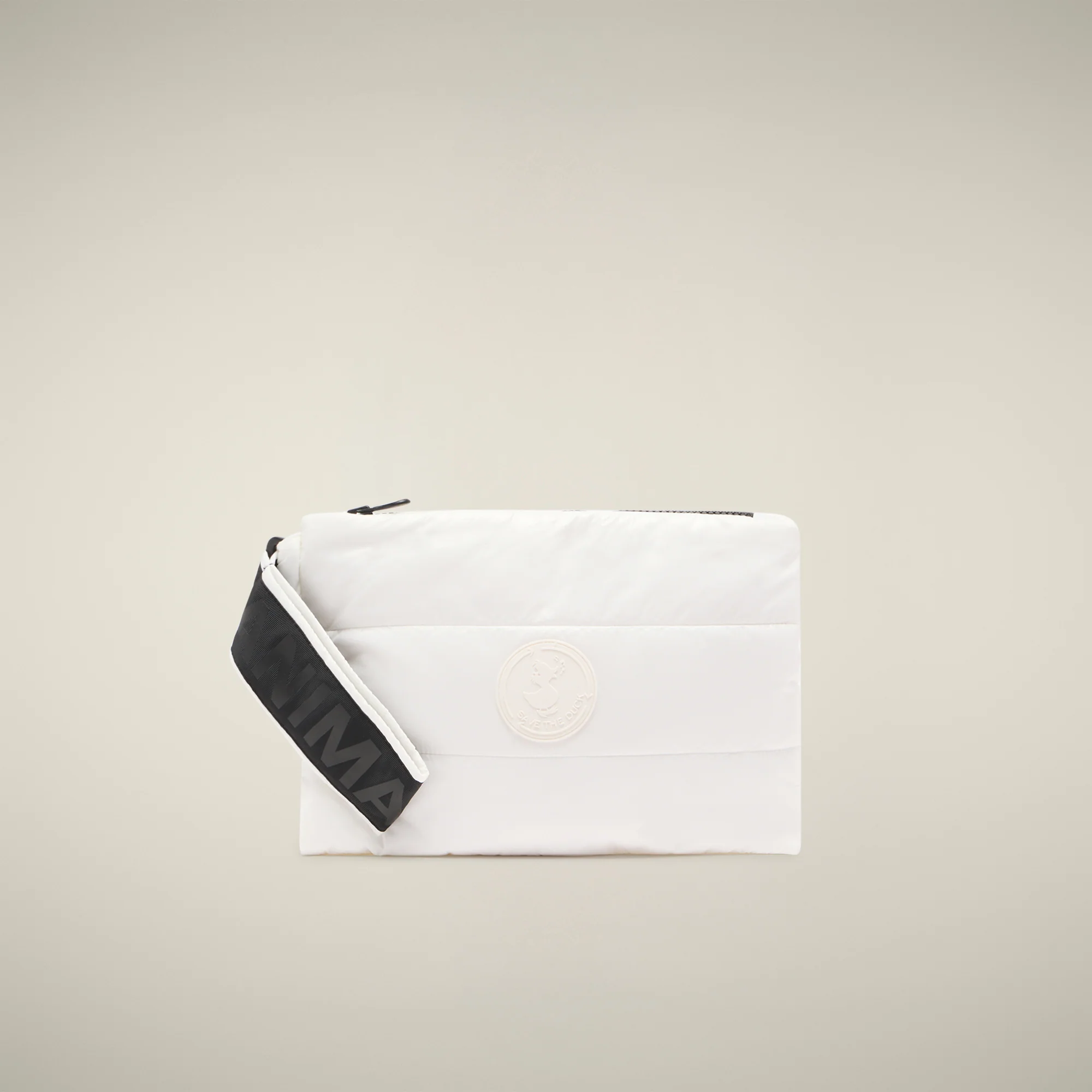 Unisex quilted pouch Cocos in off white